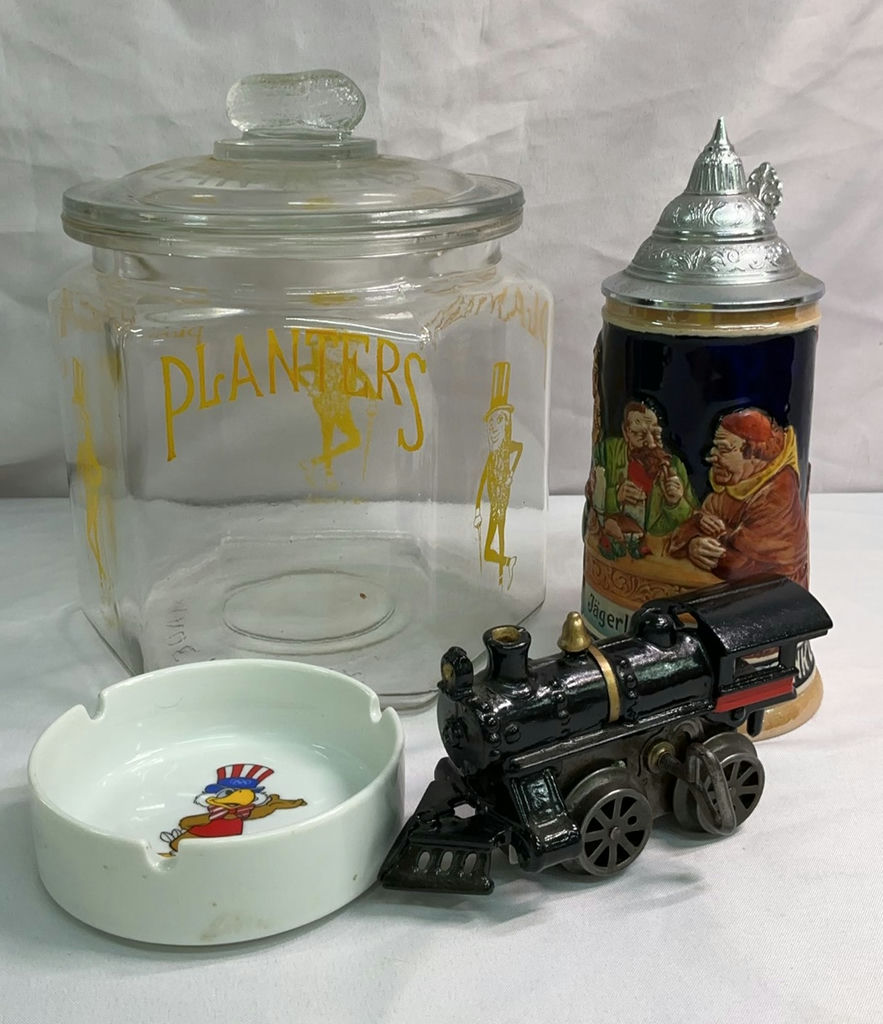 Mix Of Cool Vintage Items - image 1 of 13