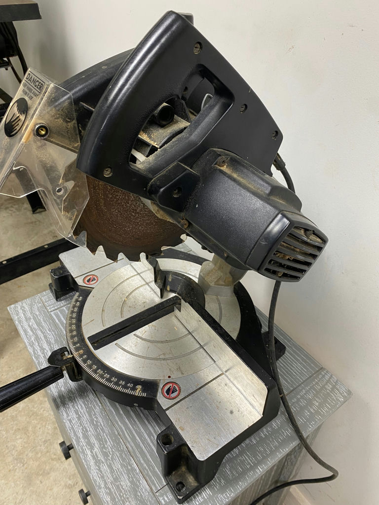 Miter Saw - image 4 of 5