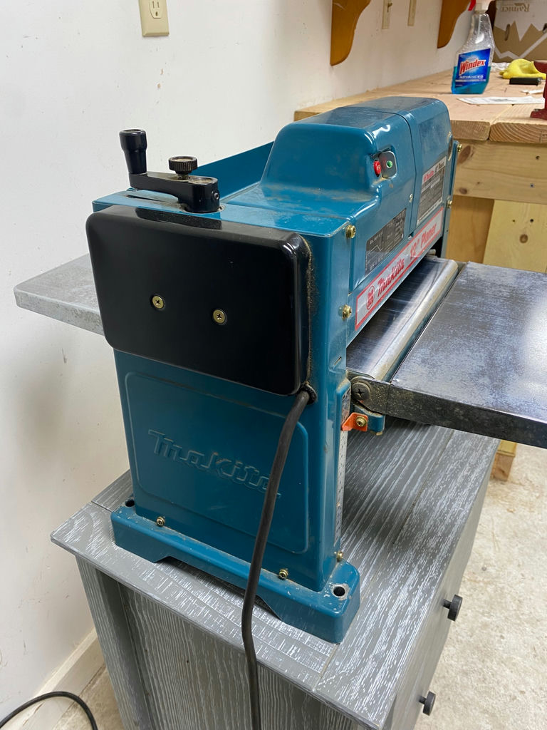 Makita 12-Inch Planer - image 3 of 6