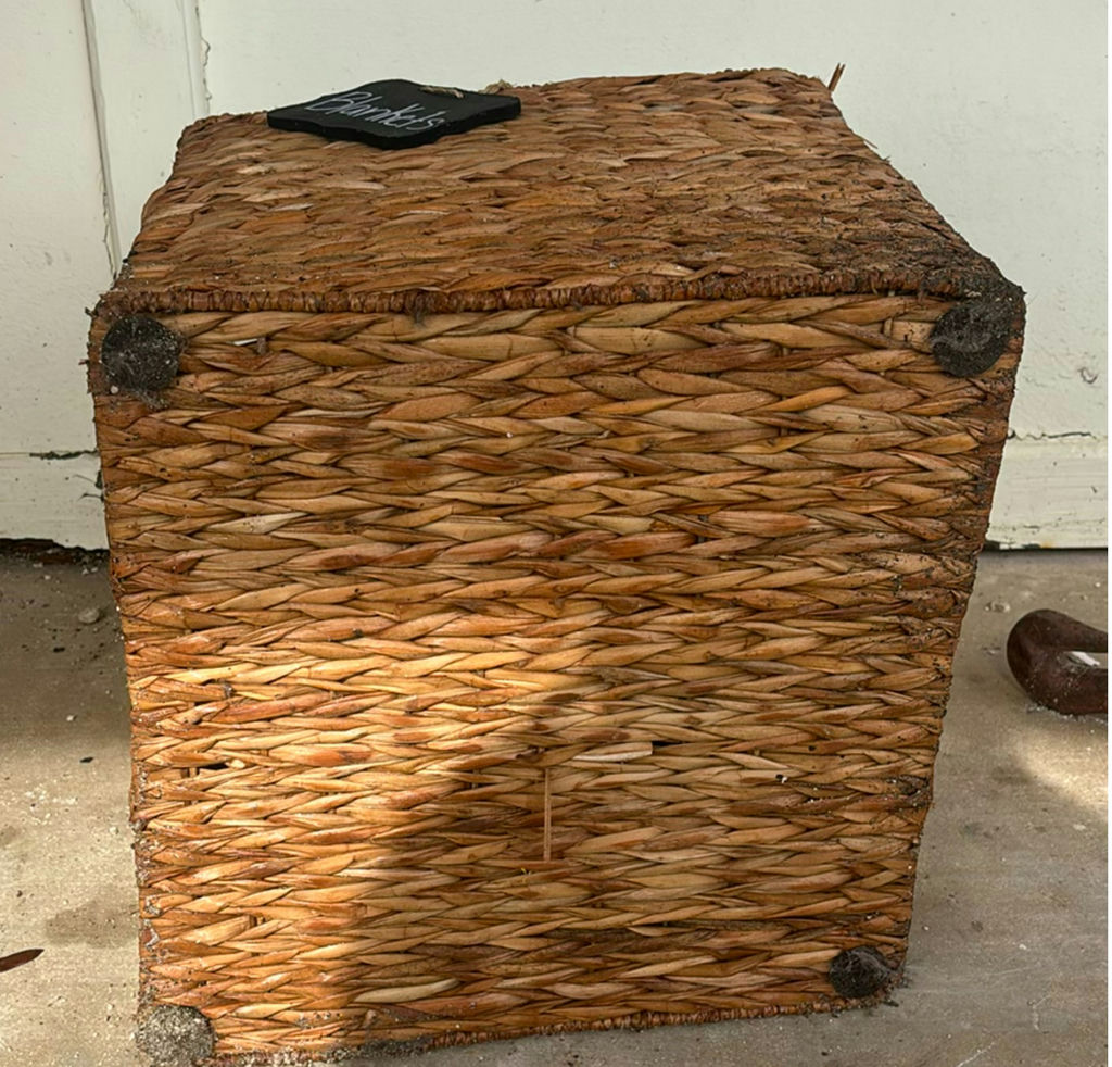 Wicker Storage Basket With Lid and Green Plastic Crate - image 3 of 4