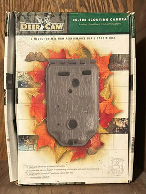 Wildlife trail cameras and timer accessories in boxes - Image 1 of 6
