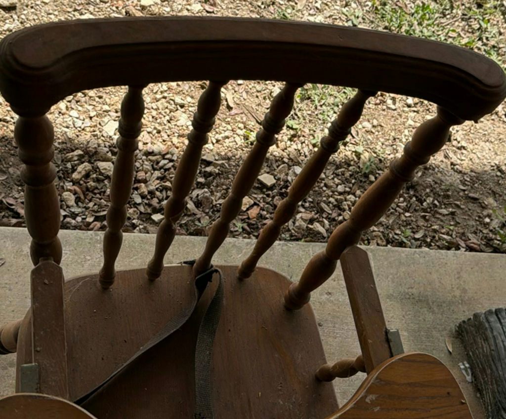 Wooden baby high chair with detachable tray - image 4 of 6