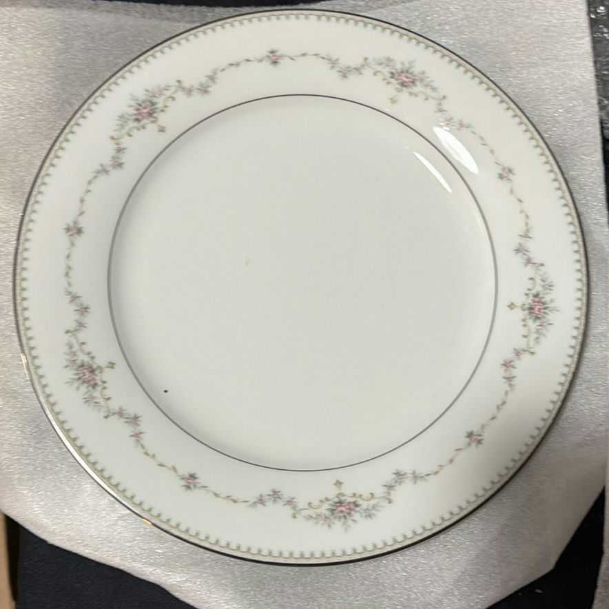 Noritake Fairmont china dinnerware set with cups and saucers - image 5 of 14