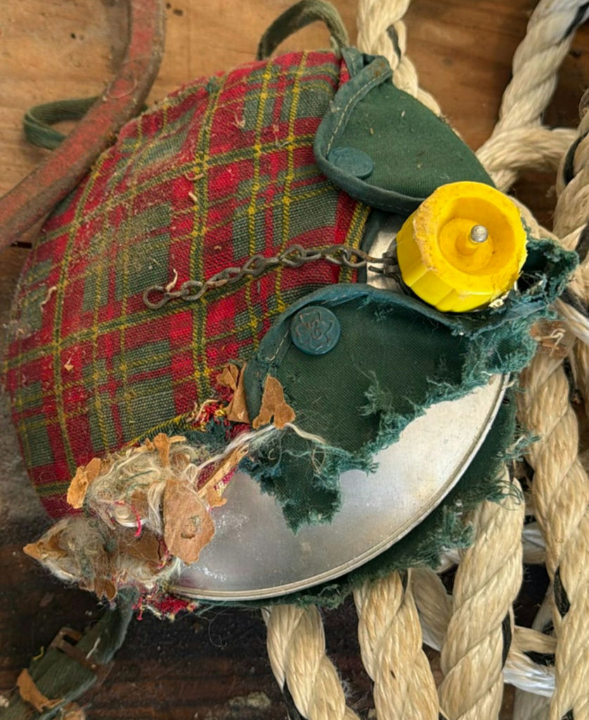 Rope,hardware, and sewing supplies - image 3 of 7
