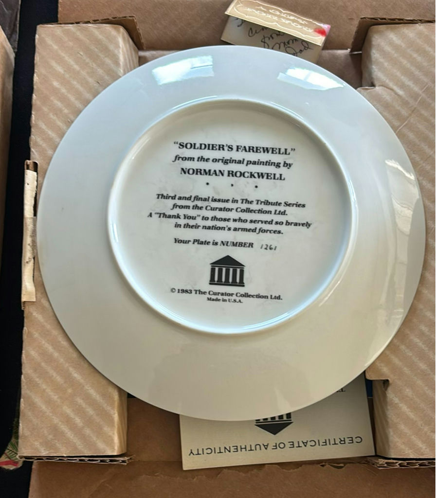 Norman Rockwell decorative plate collection (4 plates) - image 9 of 12
