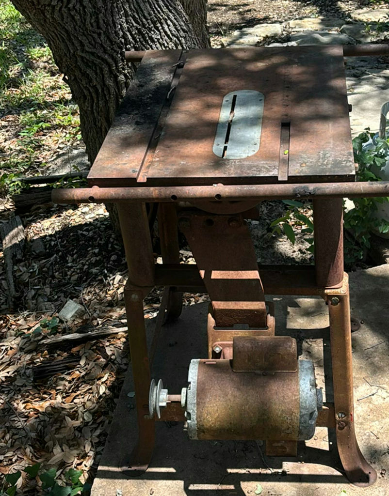 Rockwell table saw with side-mounted motor on metal stand - image 4 of 5