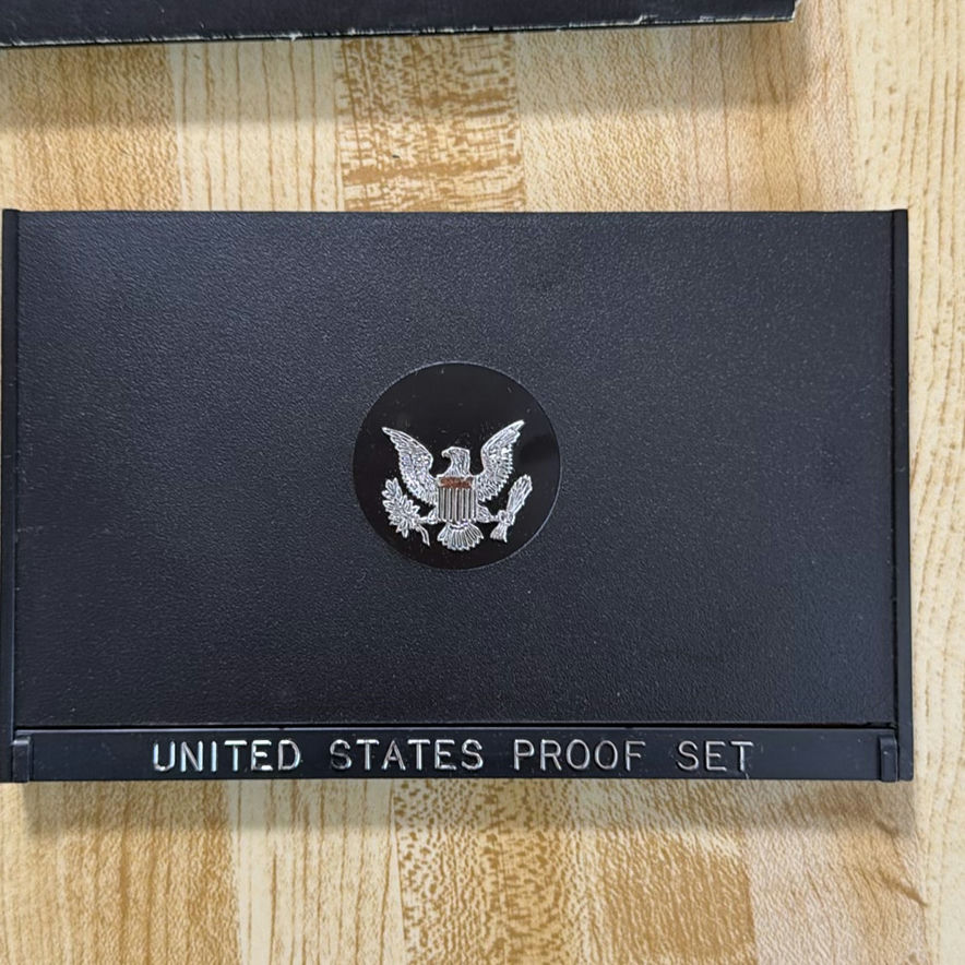 United States Proof Sets (1974–1976) - image 9 of 9
