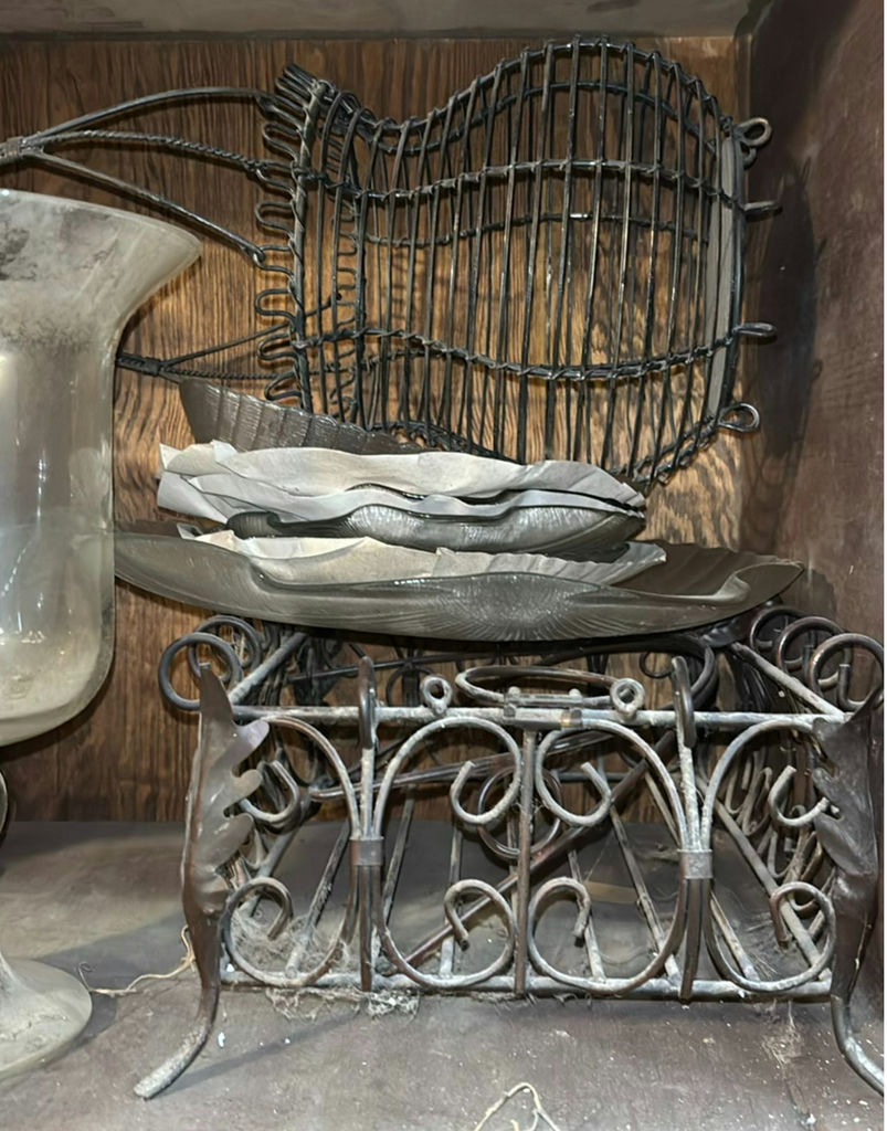 Vintage wrought-iron decor and glassware - image 1 of 7