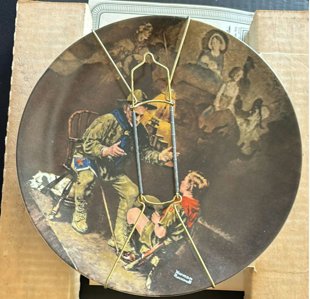 Norman Rockwell decorative plate collection (4 plates) - image 2 of 12