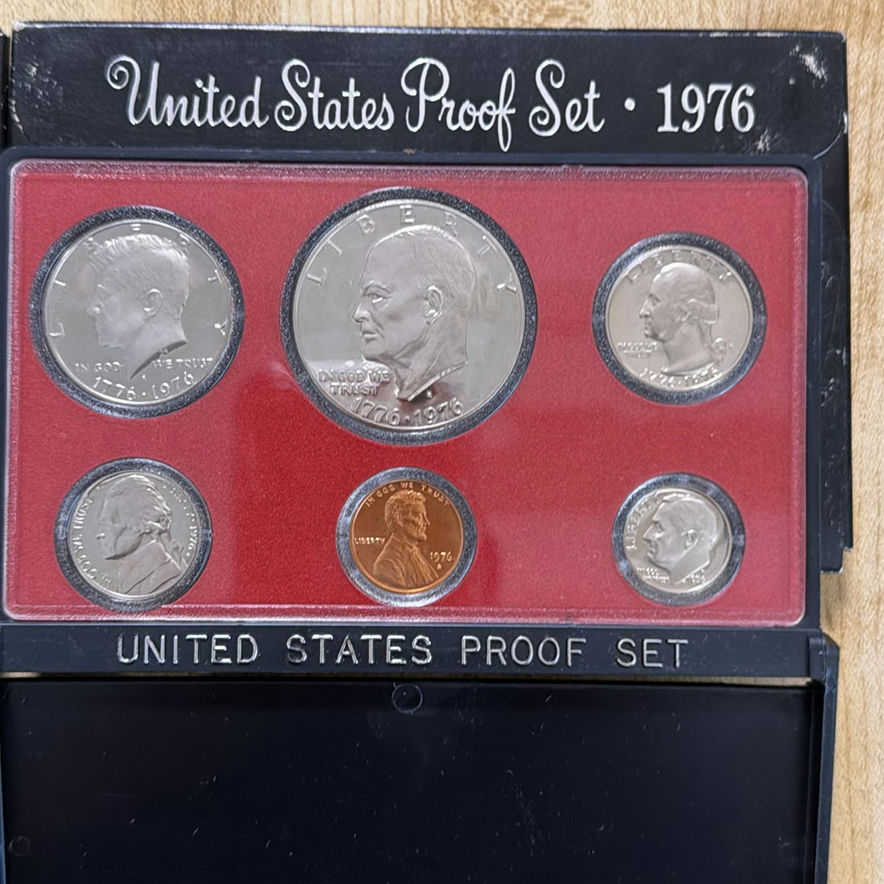 United States Proof Sets (1974–1976) - image 5 of 9