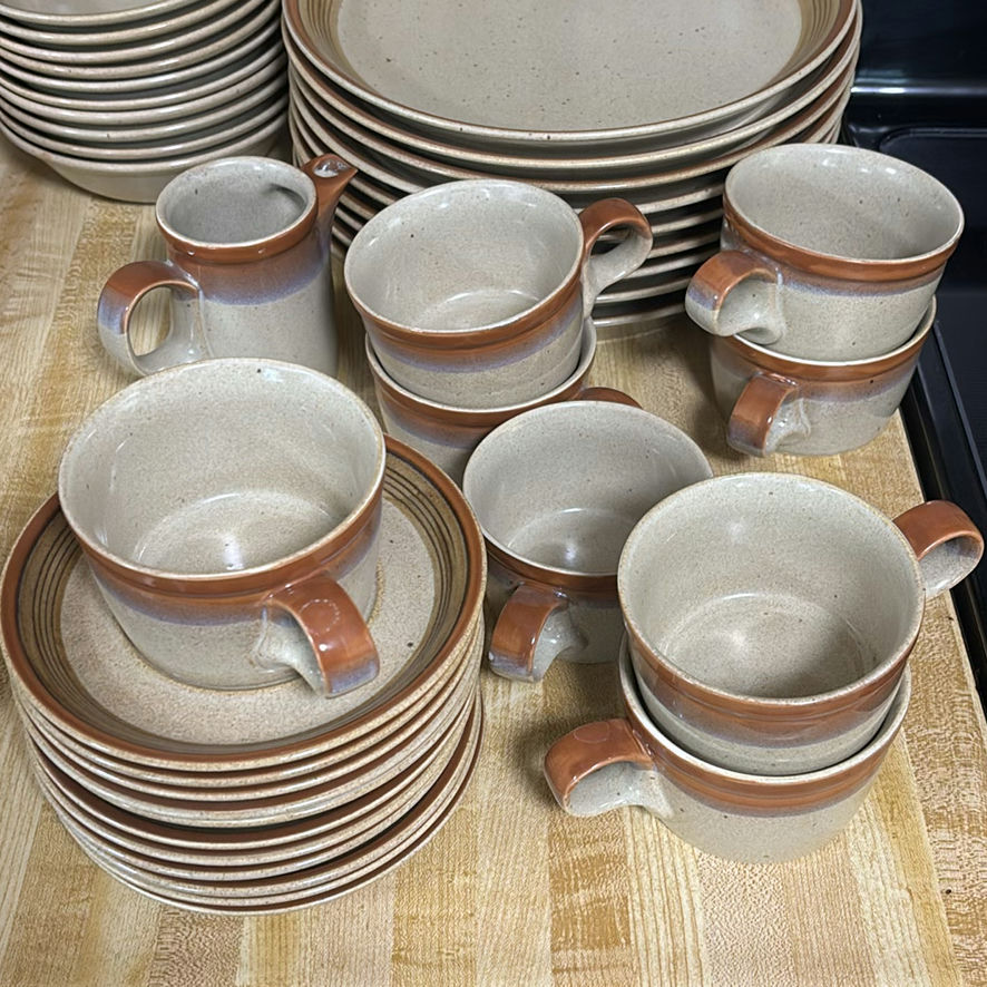 Stoneware dinnerware set with plates, bowls, and mugs - image 7 of 11