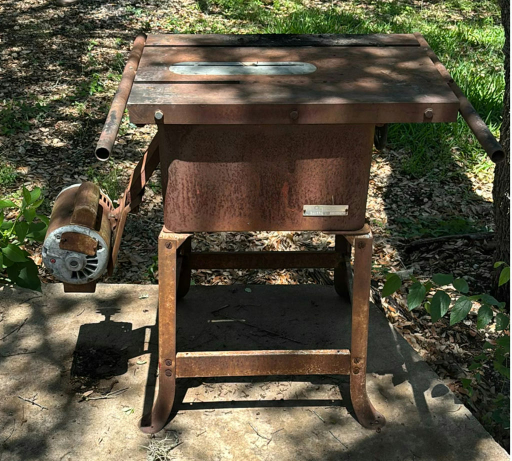 Rockwell table saw with side-mounted motor on metal stand - image 1 of 5
