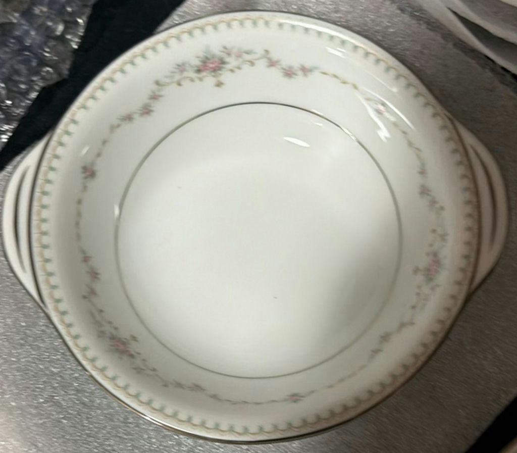 Noritake Fairmont china dinnerware set with cups and saucers - image 4 of 14