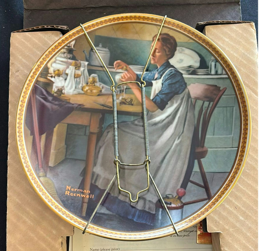 Norman Rockwell Limited Edition Decorative Plates Set - image 37 of 38
