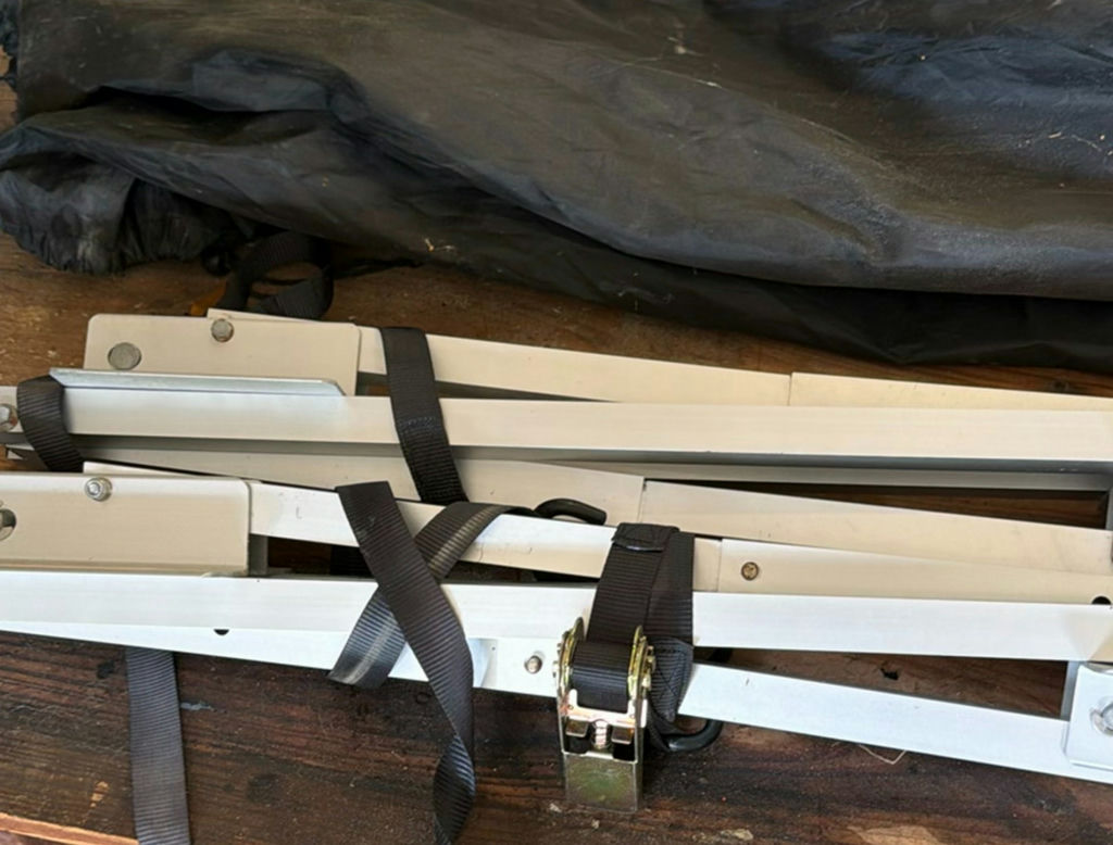 Aluminum rail components with straps and a storage bag - image 5 of 6