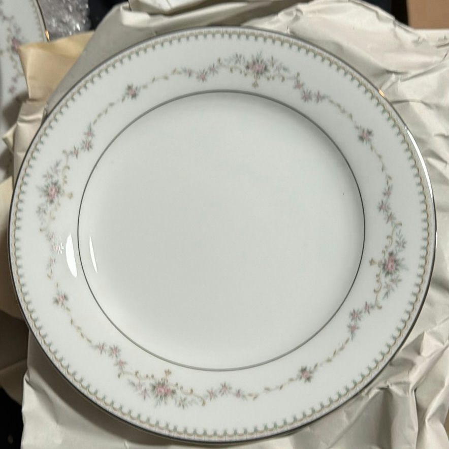 Noritake Fairmont china dinnerware set with cups and saucers - image 9 of 14