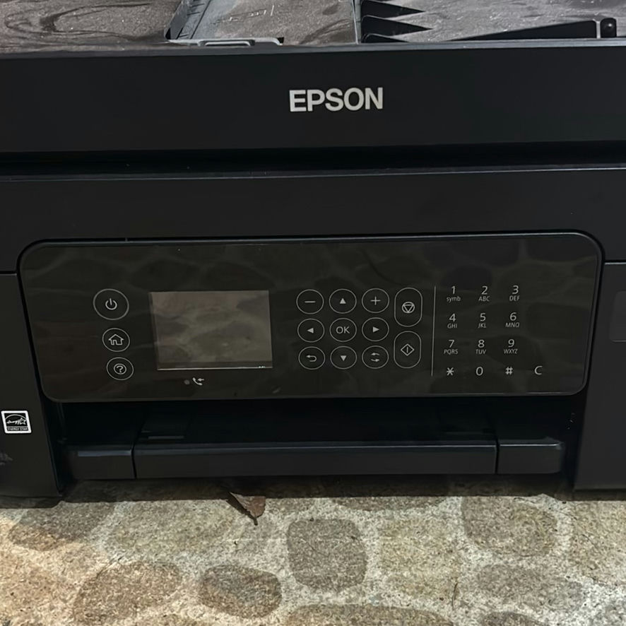Samsung monitor and two printers (HP ENVY Pro 6452 and Epson) - image 8 of 12