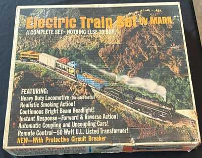 Marx Electric Train Set with Locomotive and Cars - Image 1 of 4