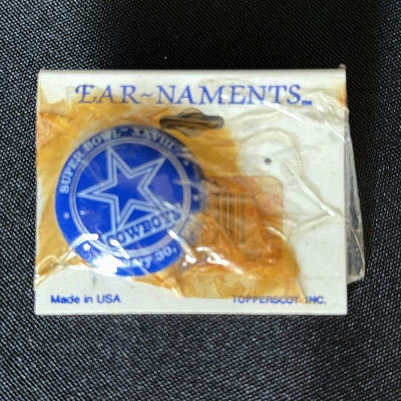 Assorted jewelry including bracelets, watch, and findings - image 3 of 4
