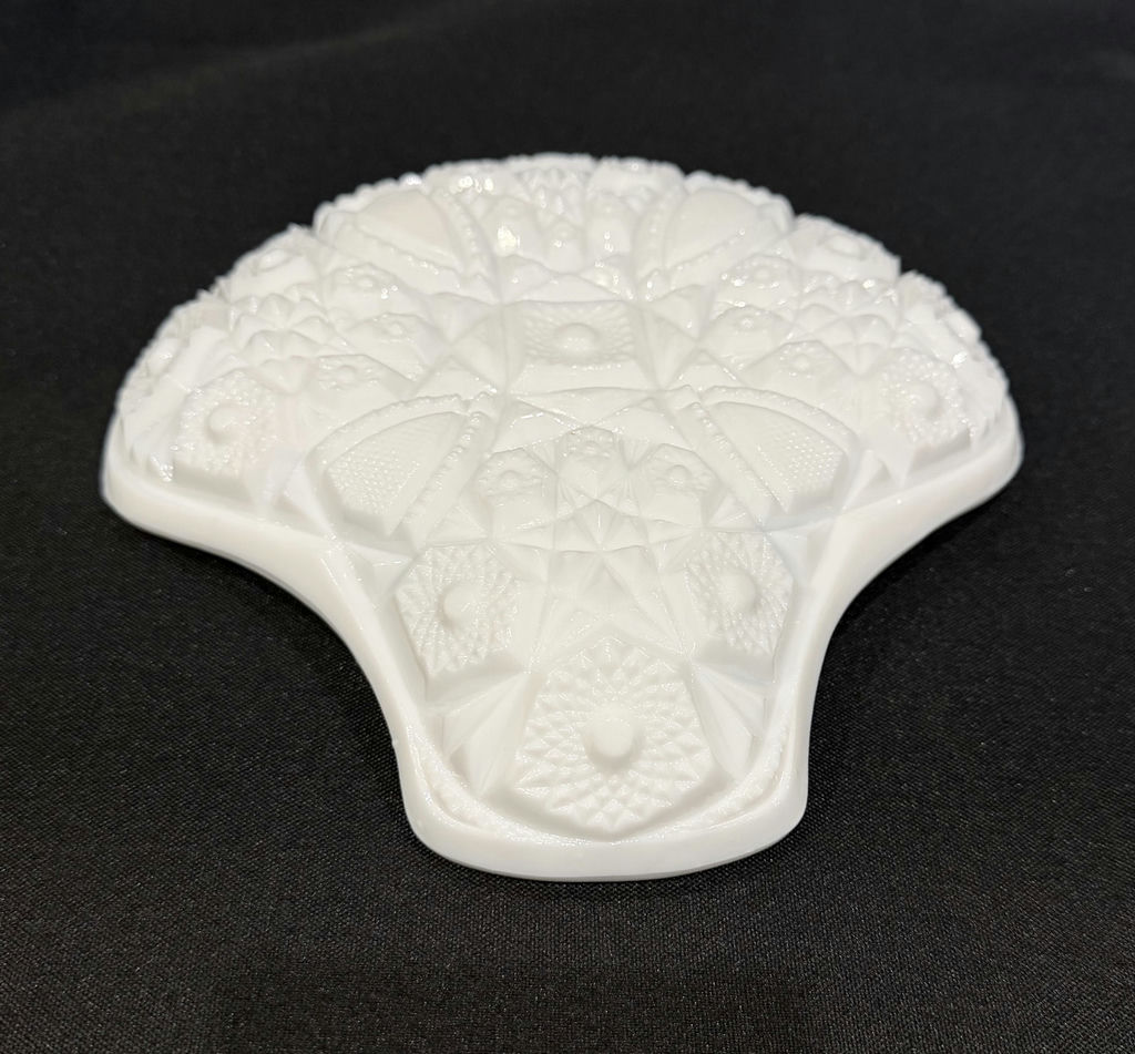 Two White Milk Glass Decorative Dishes - image 3 of 4