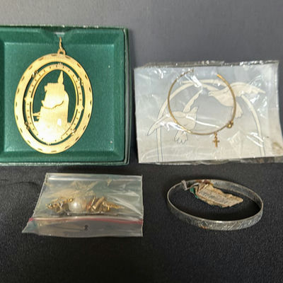Assorted gold-tone jewelry and keepsake medallions - Image 1 of 6