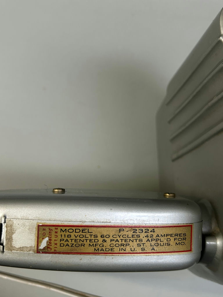 Vintage Dazor Military Floating Drafting Table Lamp - image 2 of 7