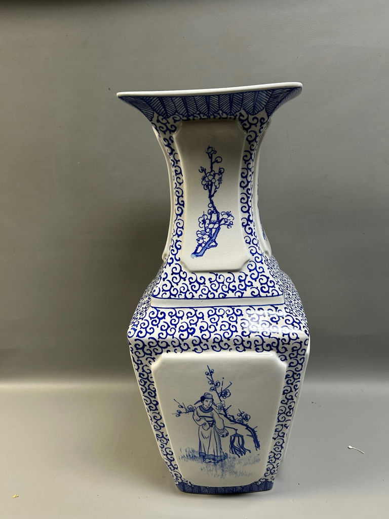 Vintage Large Asian Blue and White Vase - image 4 of 6