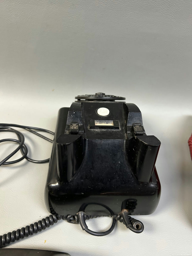 Vintage Black & Red Rotary Phones 2 - image 7 of 7