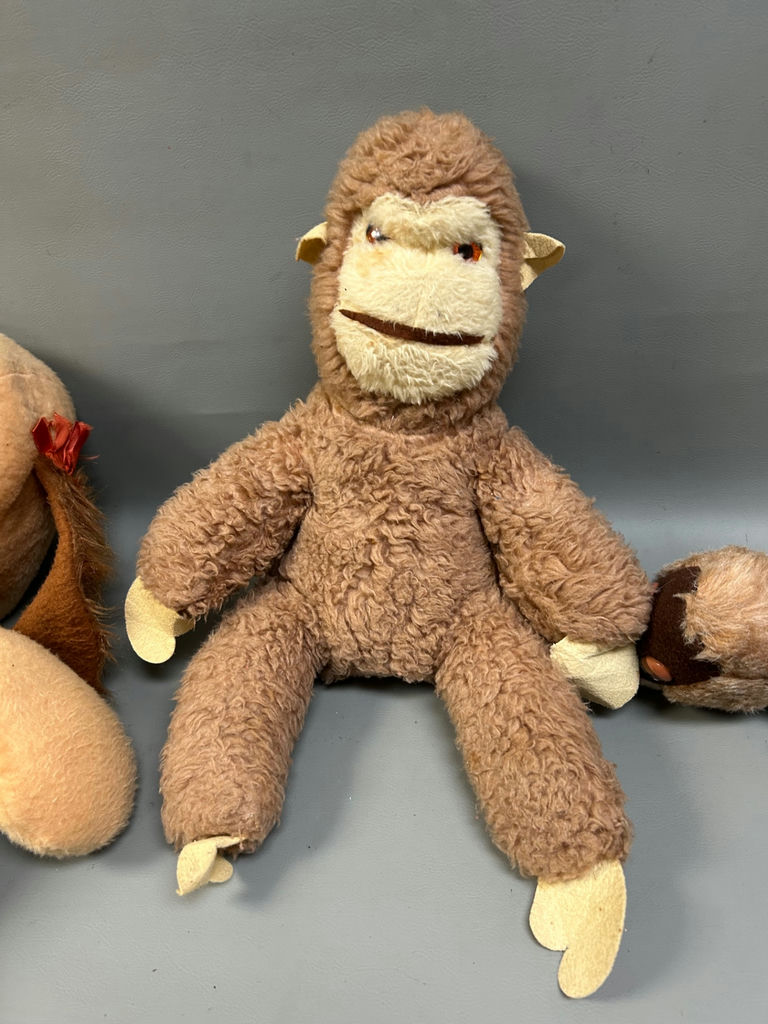 A Group of Four Vintage Plush Toys - image 12 of 13