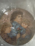 Edna Hibel Mother's Day Plates by Knowles China - thumbnail 17 of 22