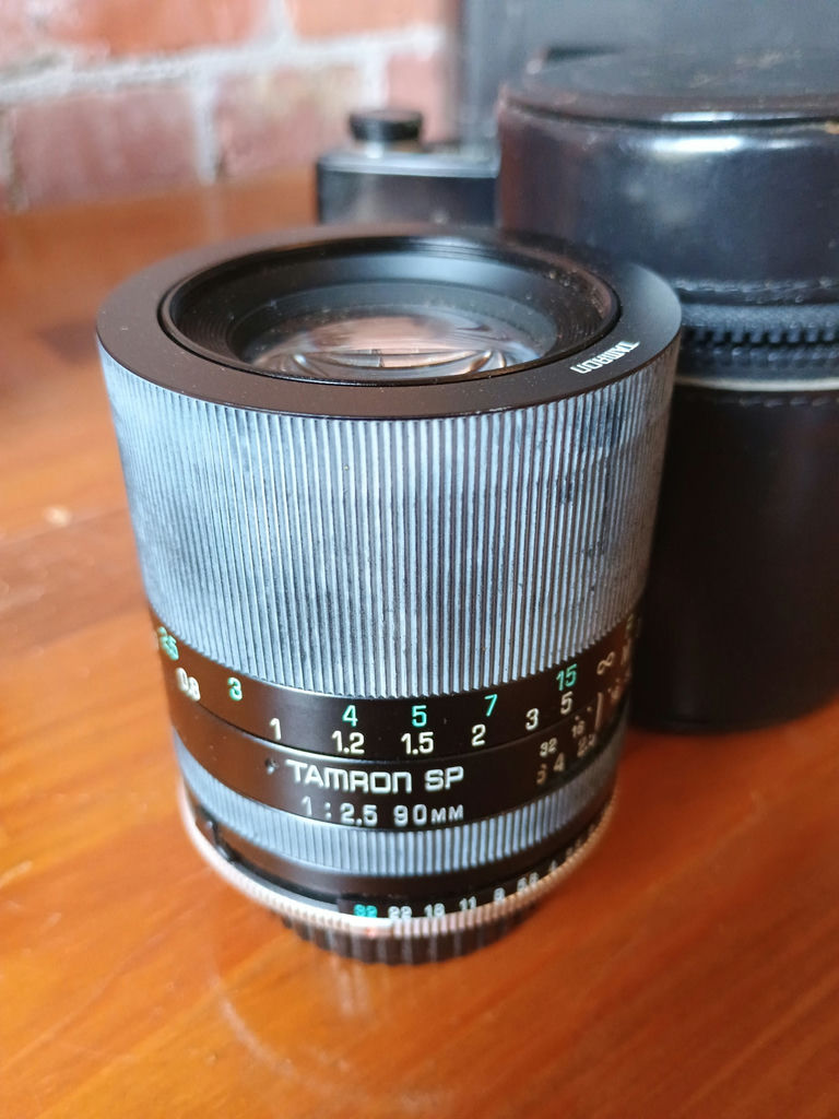 Vintage camera and more - image 6 of 8
