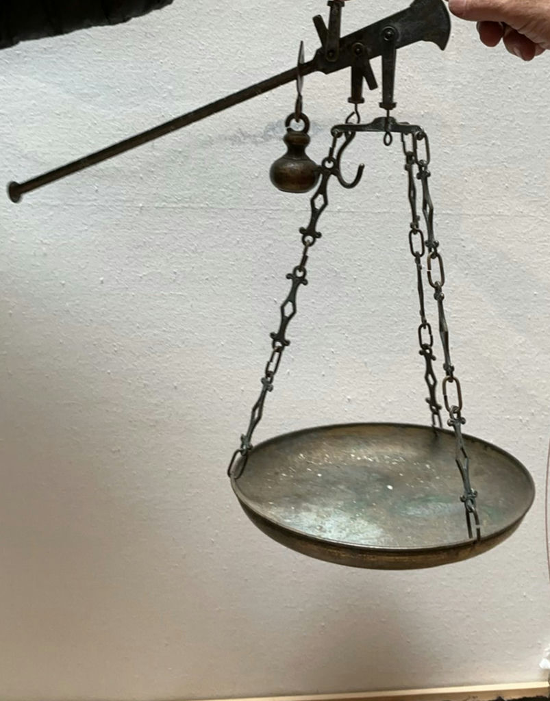 Antique Bronze, Brass, And Copper Tilt Beam Scale - image 3 of 4