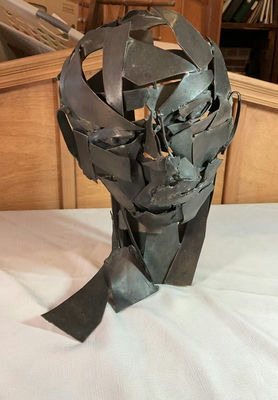 Metal Sculpture of a head - Image 1 of 4