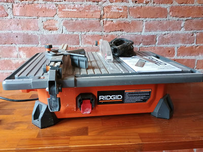 Ridgid tile saw - Image 1 of 3