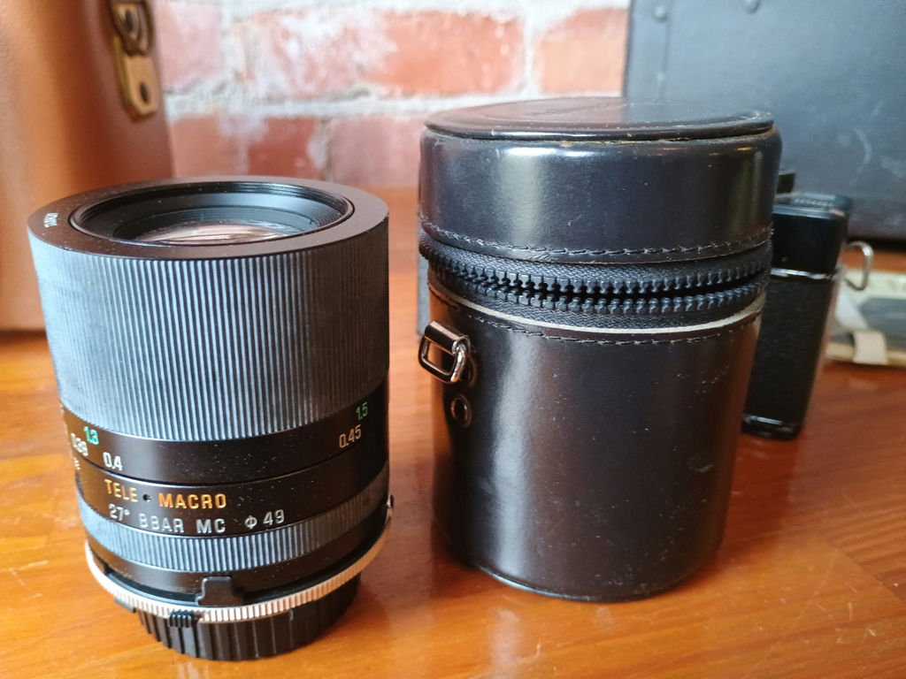 Vintage camera and more - image 5 of 8