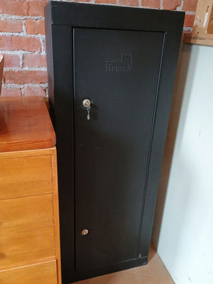 Homak black metal Gun safe with keys - Image 1 of 3