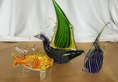 3 Art Glass Angel Fish - Image 1 of 7