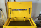 Yellow US General. Toolbox On Castors - thumbnail 3 of 6