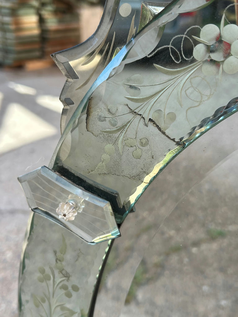 Venetian Glass Oval Mirror Made in France - image 3 of 6