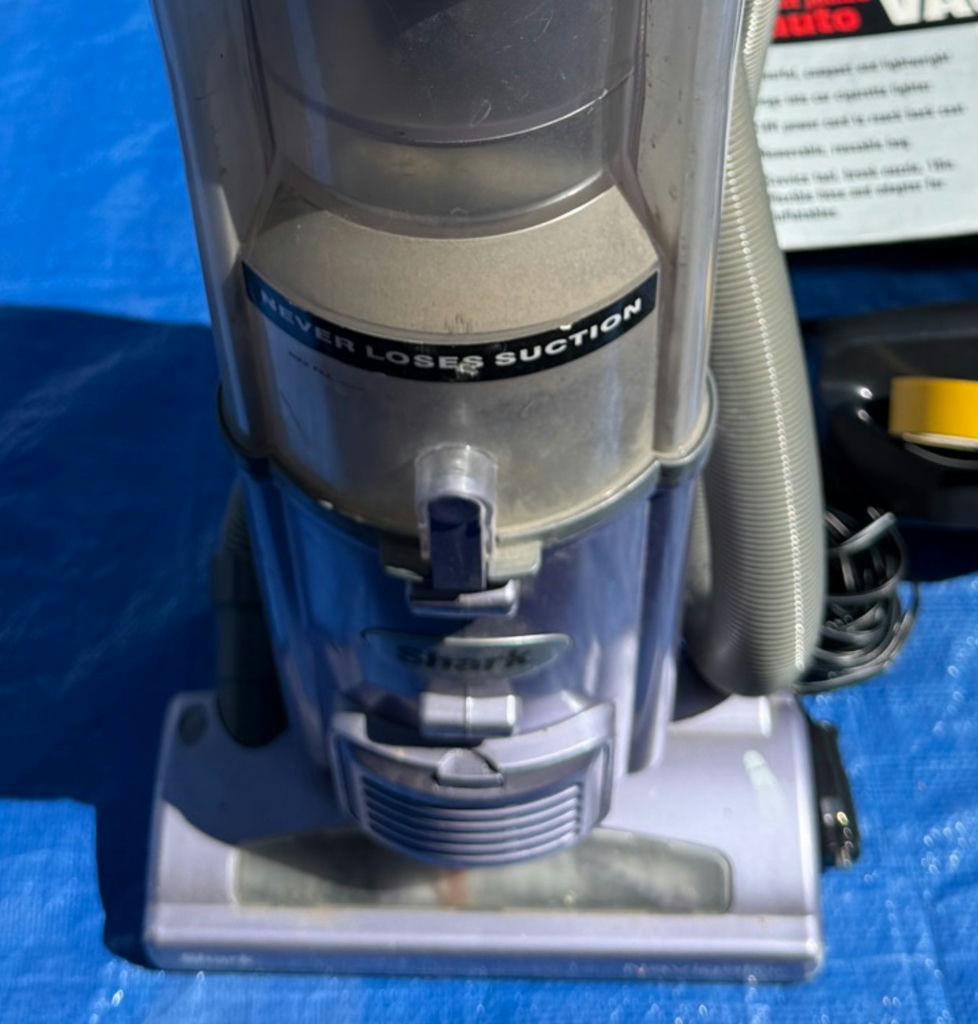 Shop-Vac, Hand vac and a Shark Upright vacuum, with hoses and attachments - image 4 of 5