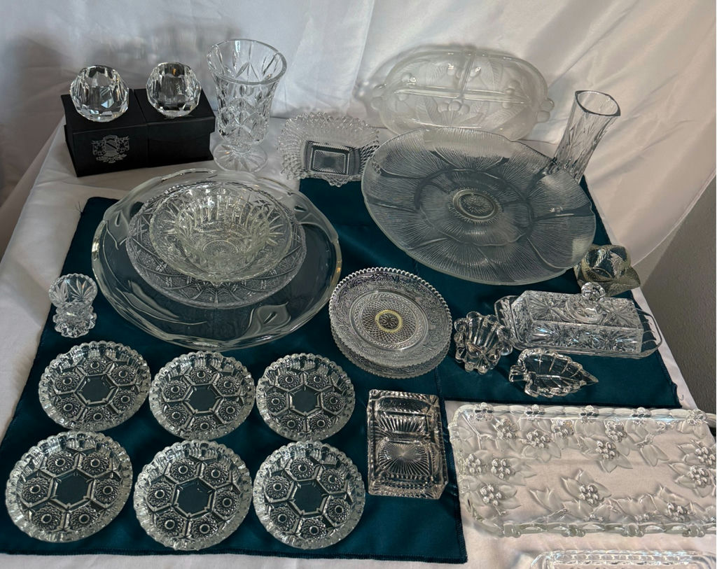 Crystal glassware collection - image 1 of 12