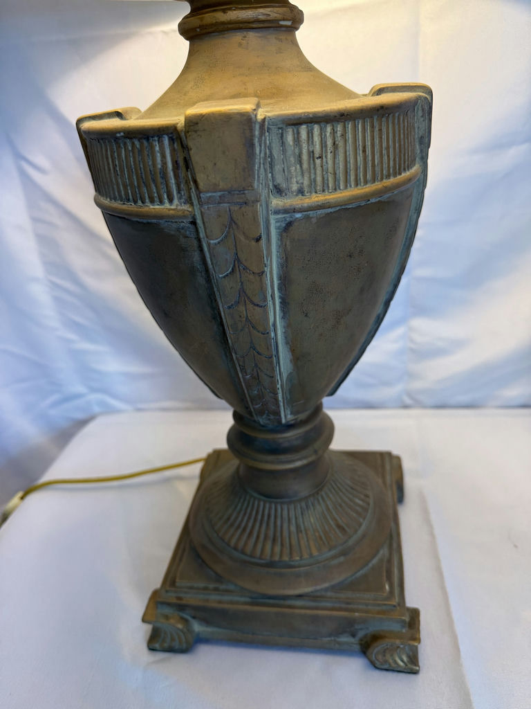 Vintage table lamp with assorted decorative metal items - image 3 of 5