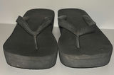 Women's sandals and flip-flops (assorted brands) - thumbnail 7 of 10