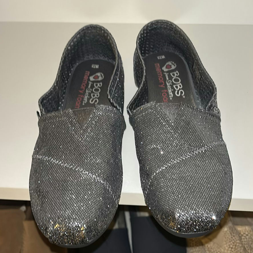 Assorted BOBS Skechers and TOMS casual shoes - image 3 of 11