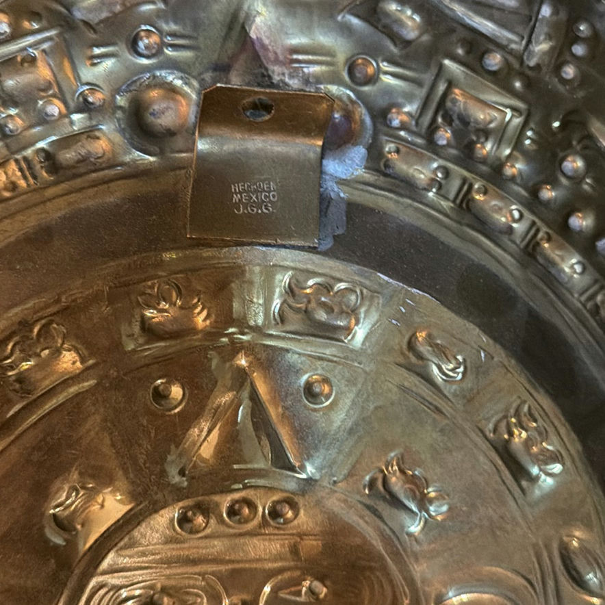 Decorative metal plate with Aztec calendar design - image 5 of 6