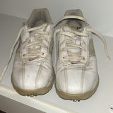 Assorted sneakers in multiple colors - thumbnail 4 of 11