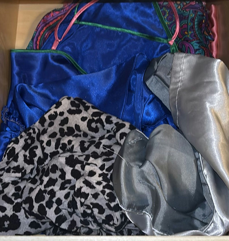 Assorted women's clothing and lingerie set - image 2 of 12