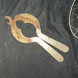 Vintage rusty hand tools - thumbnail 3 of 5
