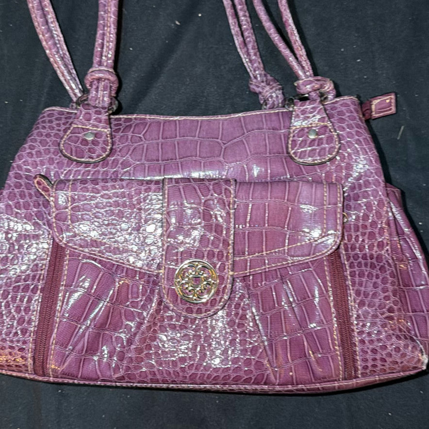 Two croc-embossed handbags - image 5 of 6