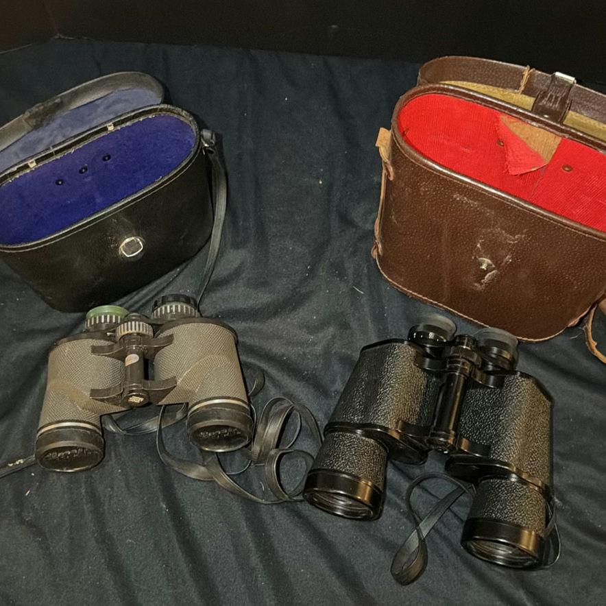 Vintage binoculars with leather cases - image 4 of 10